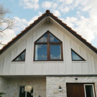 Треугольное окно